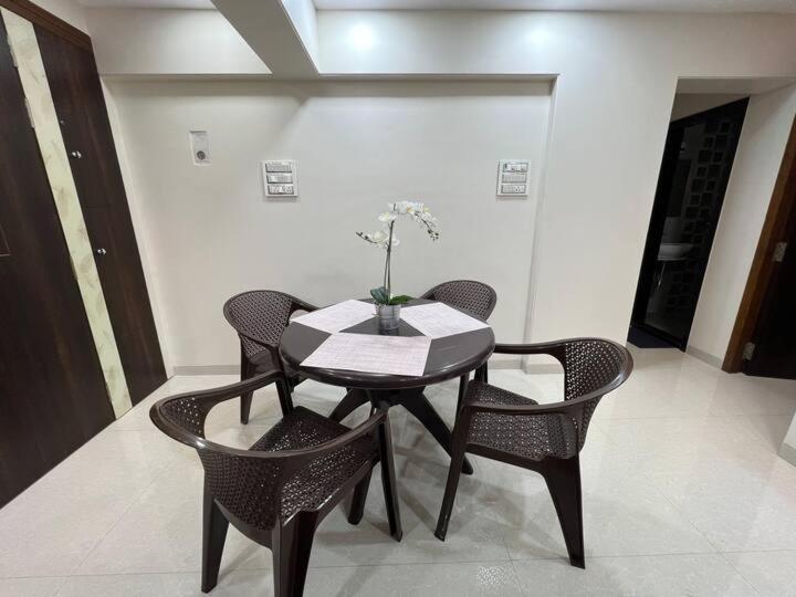 3Bhk Service Apartment In Parel Mumbai Exterior photo